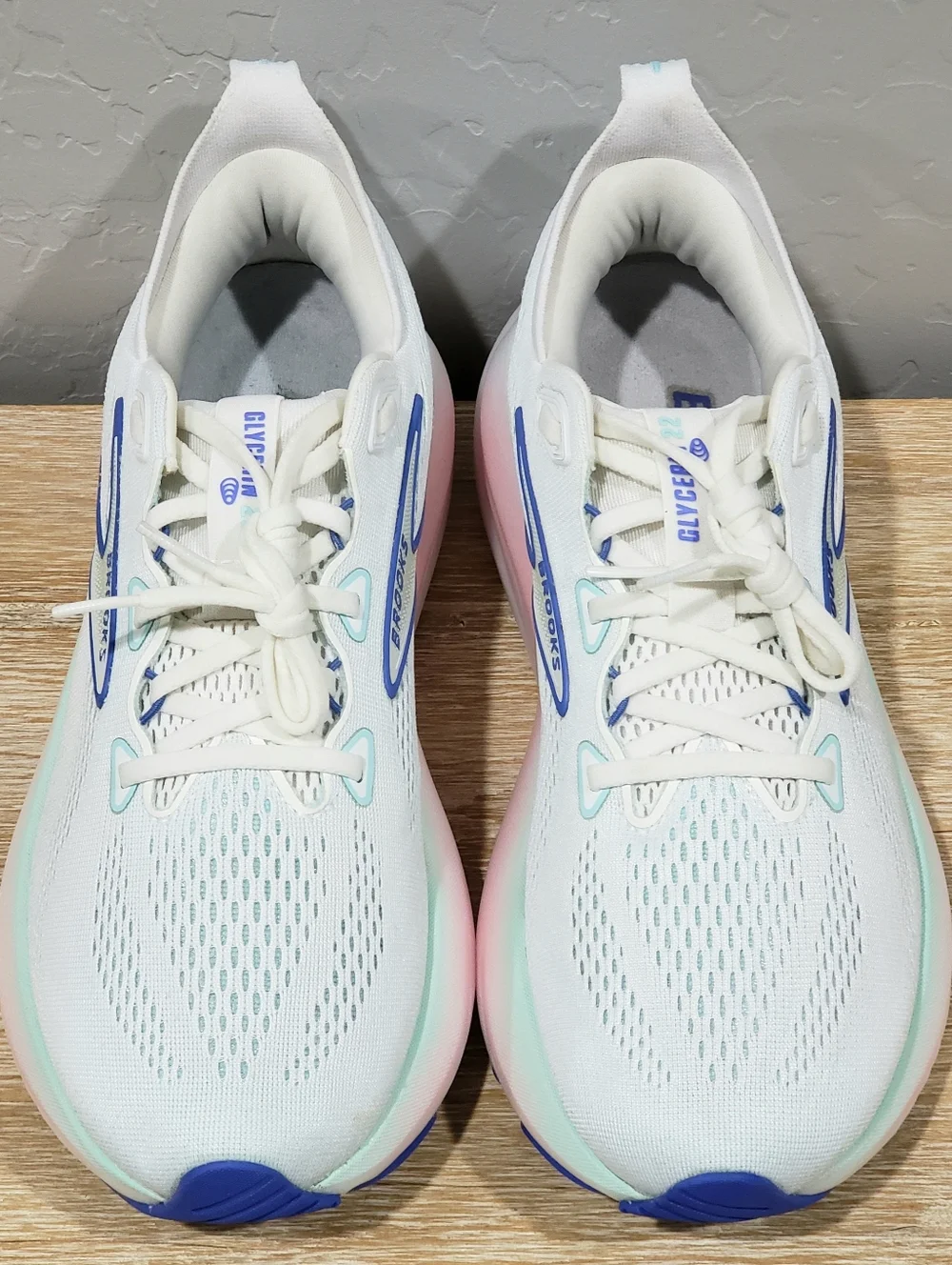 BROOKS Women's Glycerin 22 Running Shoes (9.5M) White/Limpet Shell/Amparo Blue
